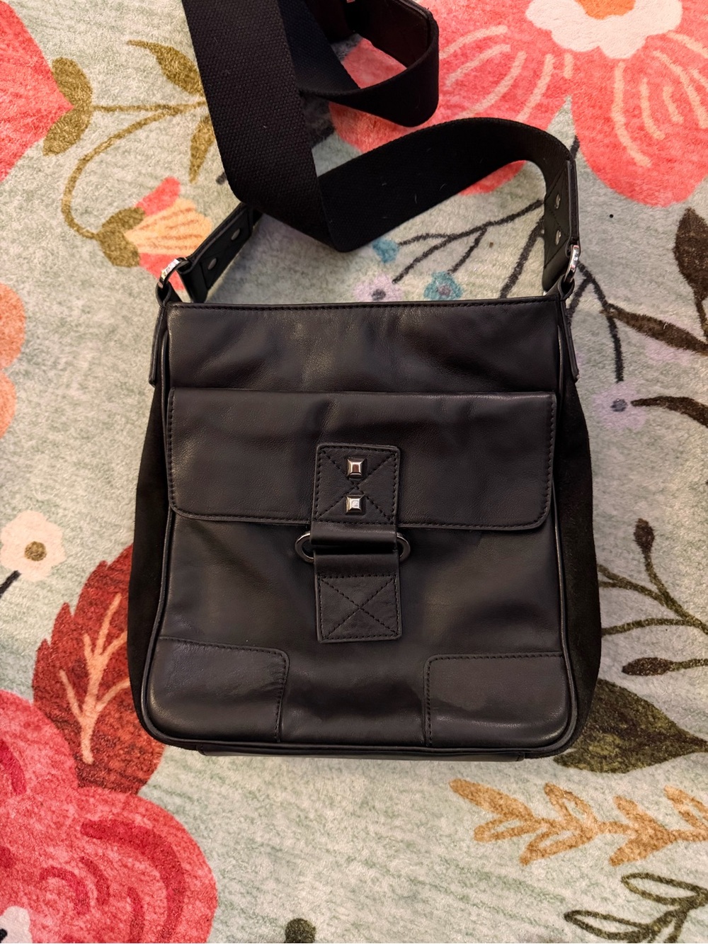 Compact Black Leather Crossbody Bag with Stud Accent